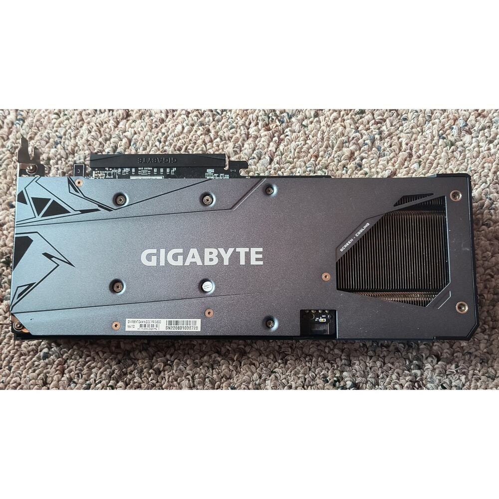 GIGABYTE Radeon RX 6600XT Graphics Card GPU - Picture 5 of 6